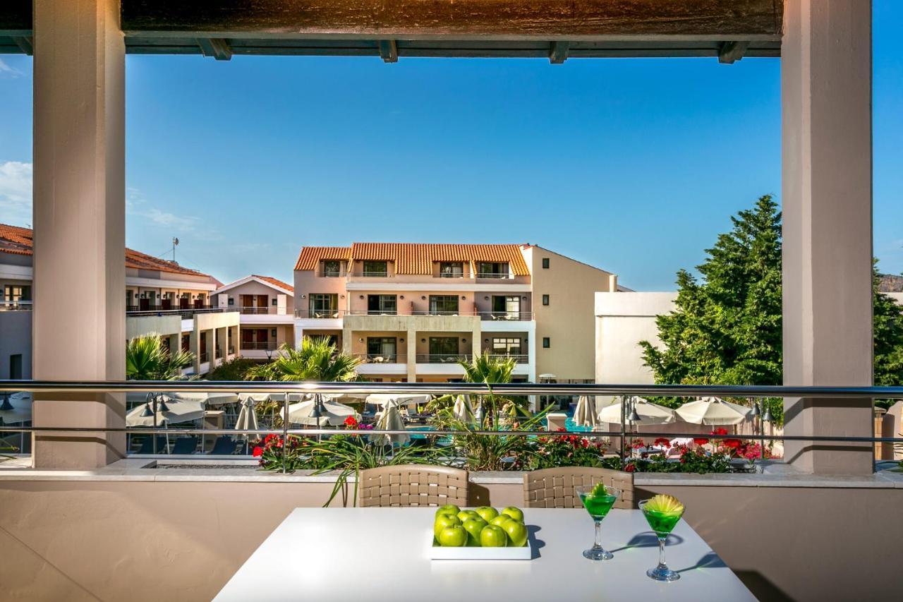 Porto Platanias - Casa Di Porto Lägenhet Exteriör bild