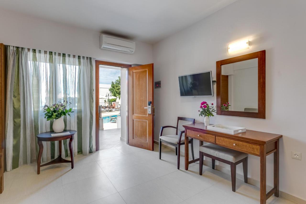 Porto Platanias - Casa Di Porto Lägenhet Exteriör bild