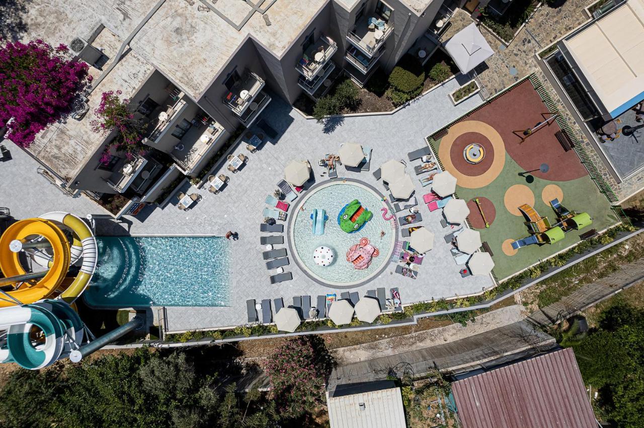 Porto Platanias - Casa Di Porto Lägenhet Exteriör bild